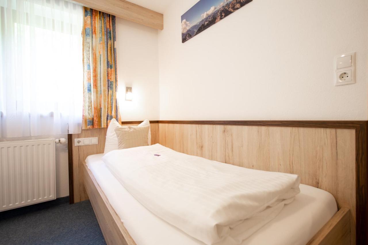 Guest house Waldesrand Solden